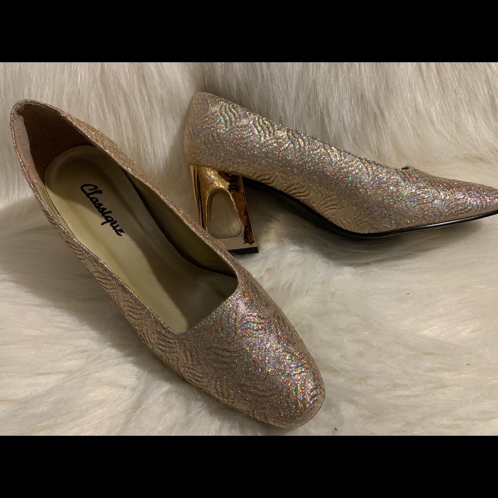 Dress shoes